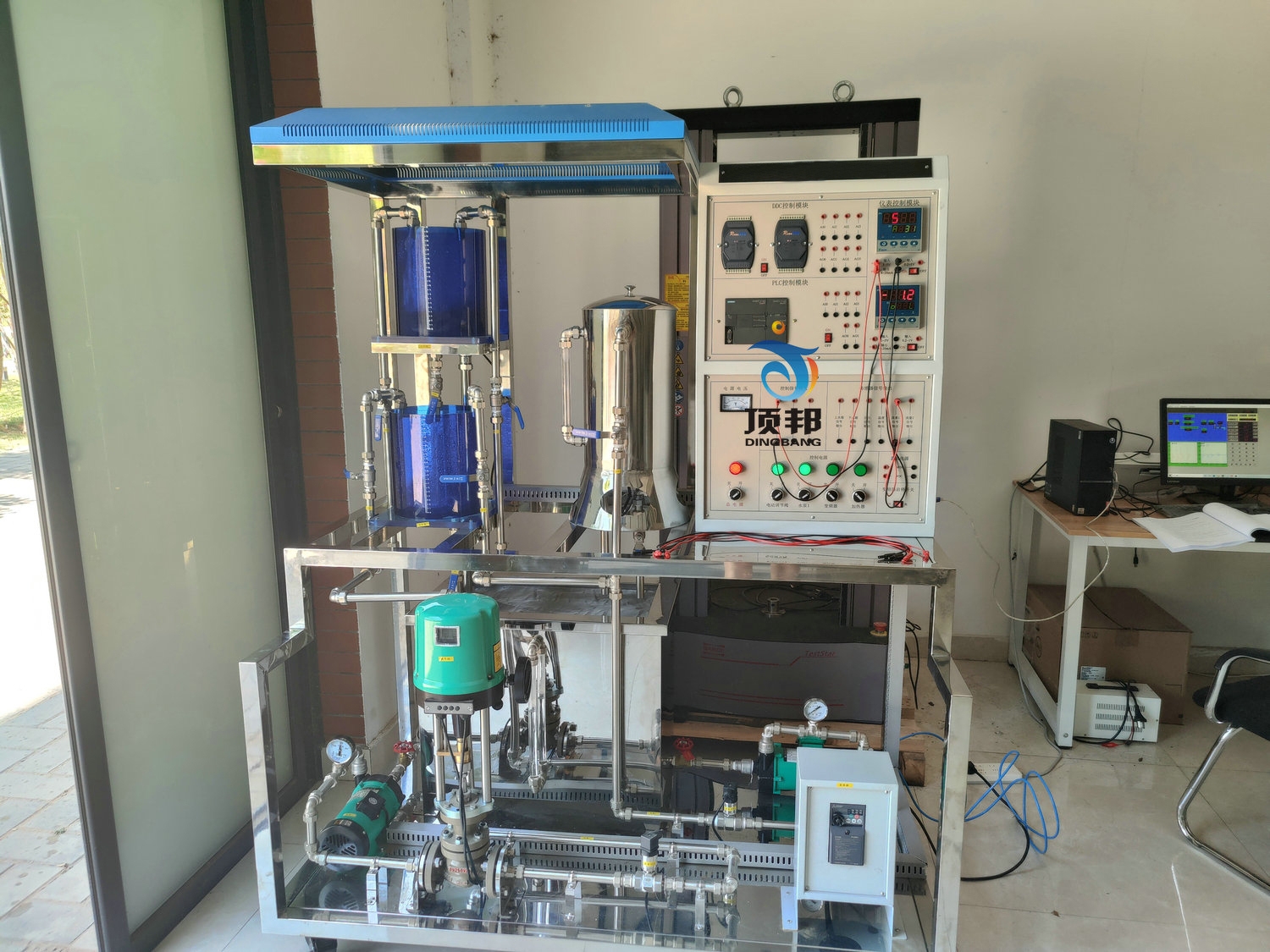 過程控制儀表工實(shí)訓(xùn)裝置