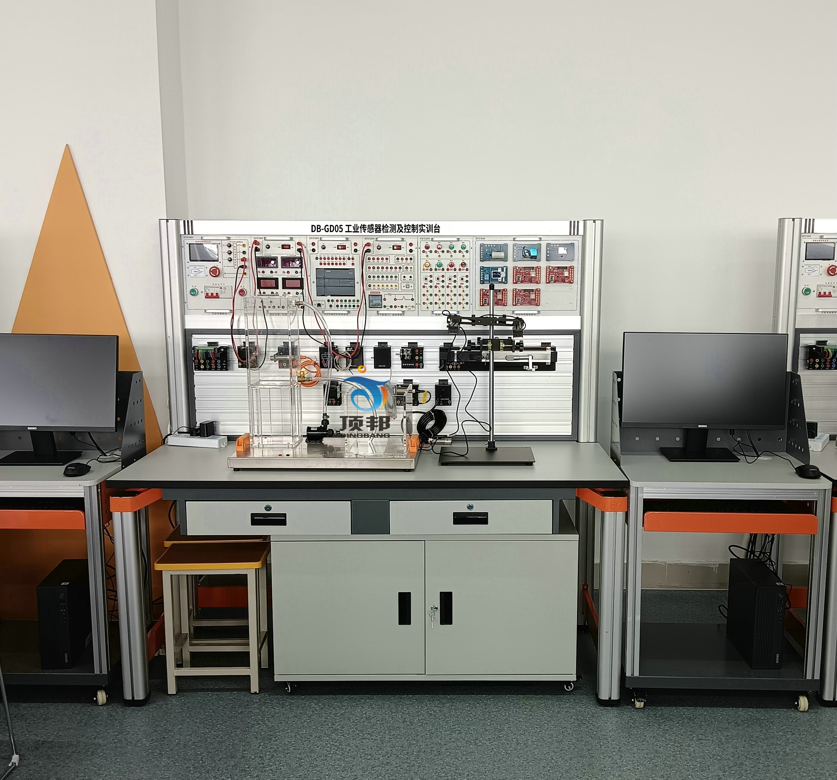 工業(yè)傳感器檢測及控制實訓臺